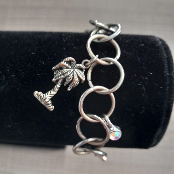 Set 2 - Sea Shell Necklace & Palm Tree Charm Bracelet - Picture 11 of 15